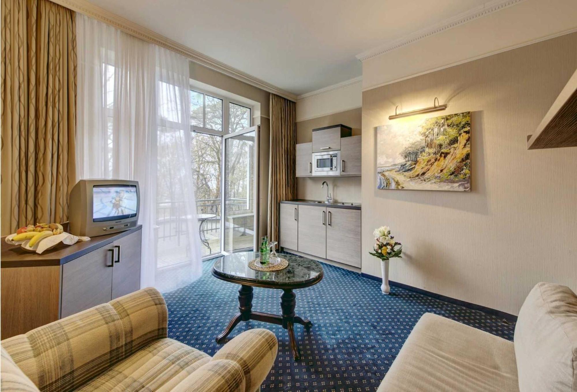 Отель Strandhotel Nordischer Hof