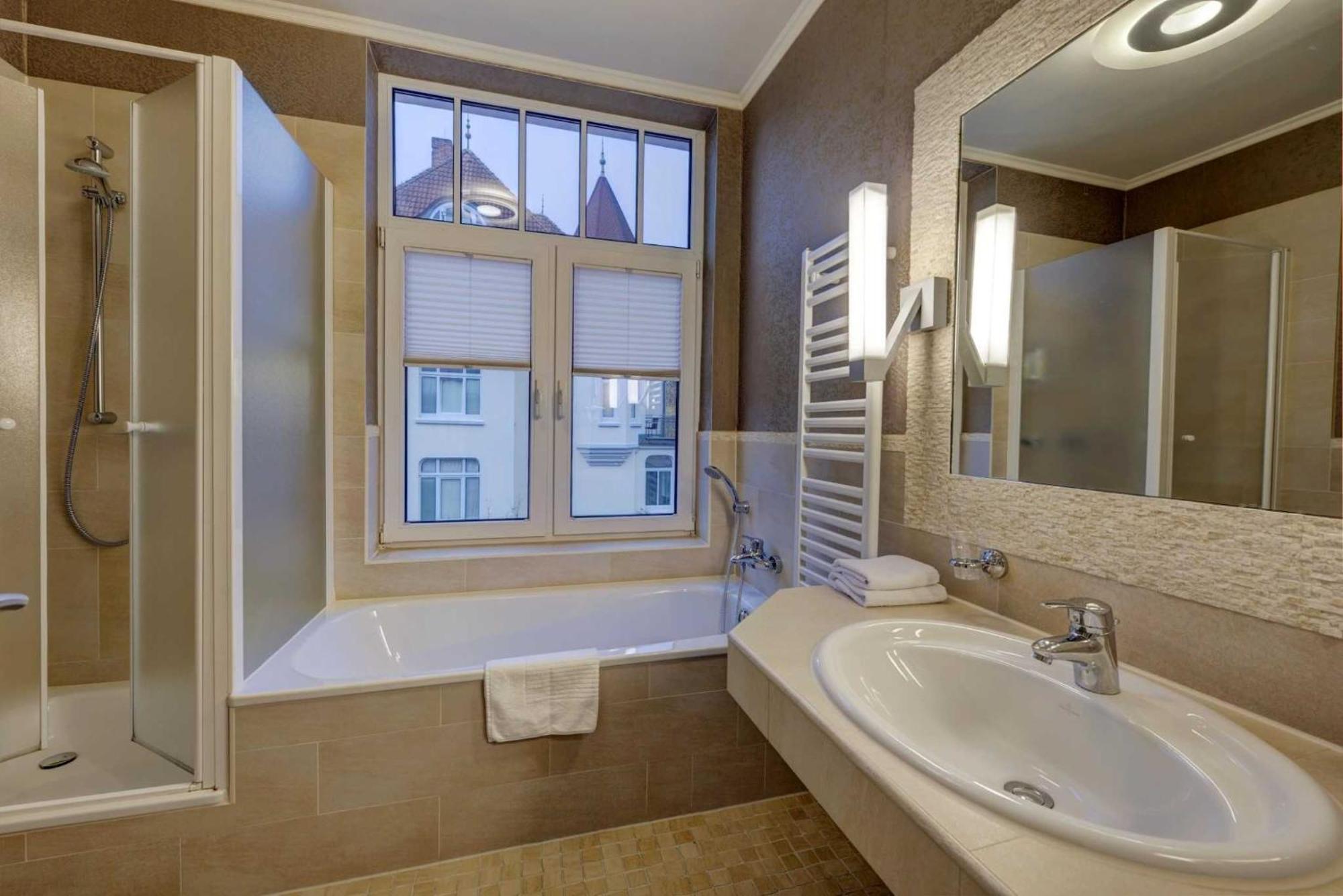 Отель Strandhotel Nordischer Hof Кюлунгсборн